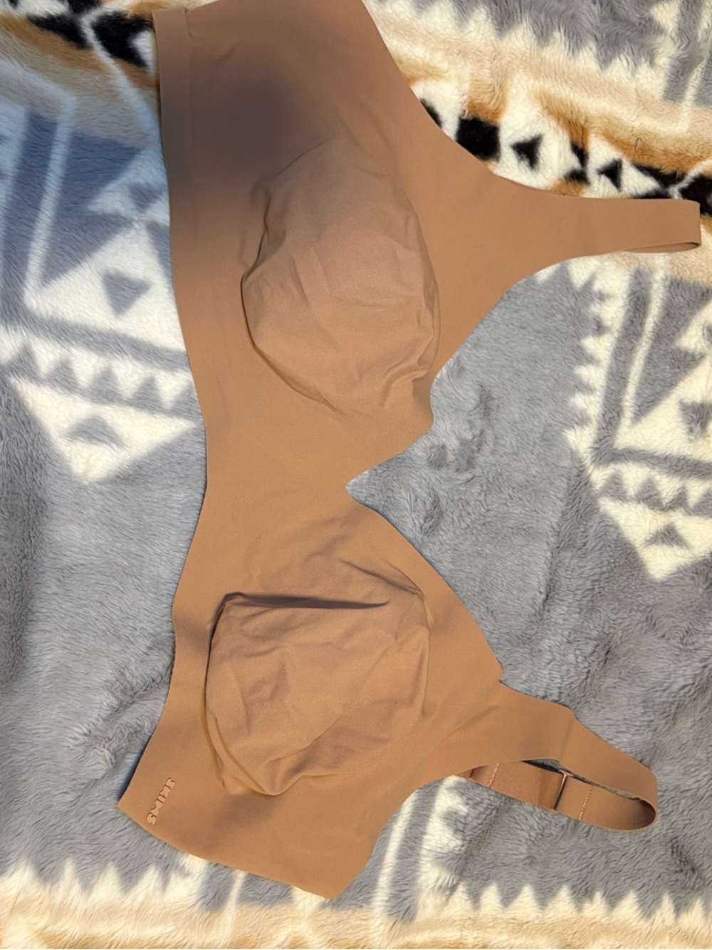 SKIMS Stretch Seamless Bra in Tan